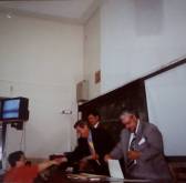Entrega de diplomas del curso de Grafística y Documentoscopia en la Universidad de Medicina Legal de Valencia en 1999